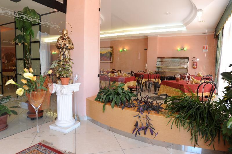 Hotel Garden San Giovanni Rotondo Exterior foto